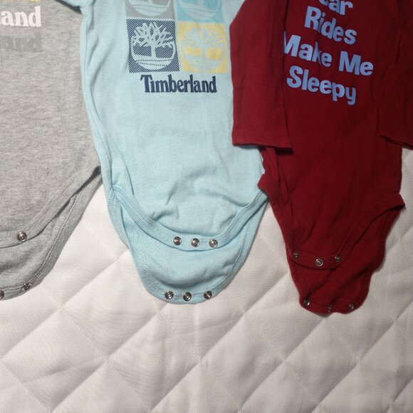 6 Piece Bundle Baby 12 Months One Piece Tops - GUESS, Timberland, Tommy Hilfiger - Picture 5 of 15
